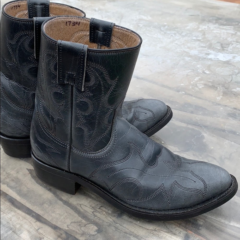 Kat Mendenhall Vegan Cowboy Boots, 7